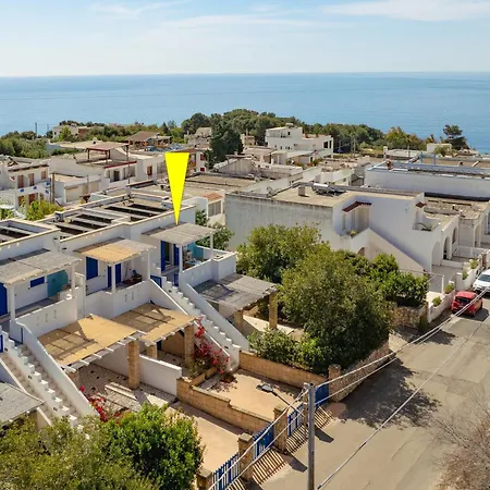 Il Carrubo Martella Feriehus